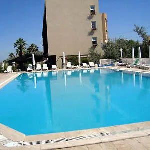 3* Otel Sunset